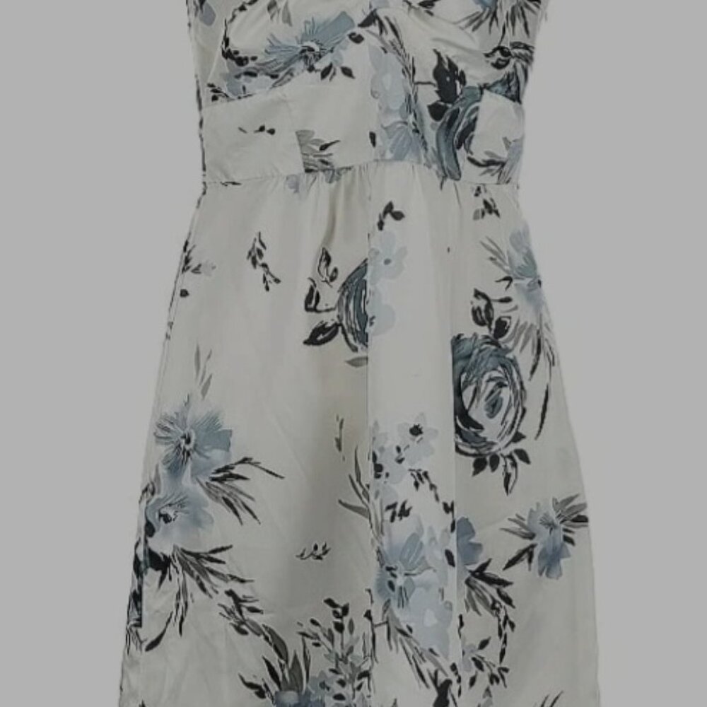 Romy dress ✨️🤍✨️